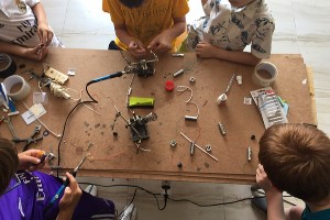 Городской дневной ТЕХлагерь от Flycraft © Фото из группы «Авиамодельная студия FLYcraft в Краснодаре» во «ВКонтакте», vk.com/flycraftkrd