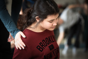 Мастер-класс по контактной импровизации в студии «Воздух» © Фото Елены Синеок, Юга.ру