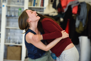 Мастер-класс по контактной импровизации в студии «Воздух» © Фото Елены Синеок, Юга.ру